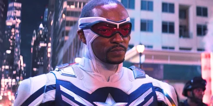 Anthony Mackie com primeiro visual de Capitão América