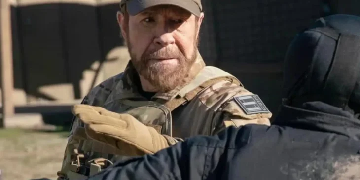 Chuck Norris em Agent Recon