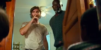 Djimon Hounson e Cillian Murphy em Um Lugar Silencioso