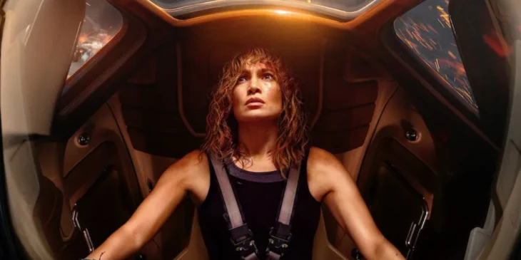 Jennifer Lopez em Atlas, da Netflix