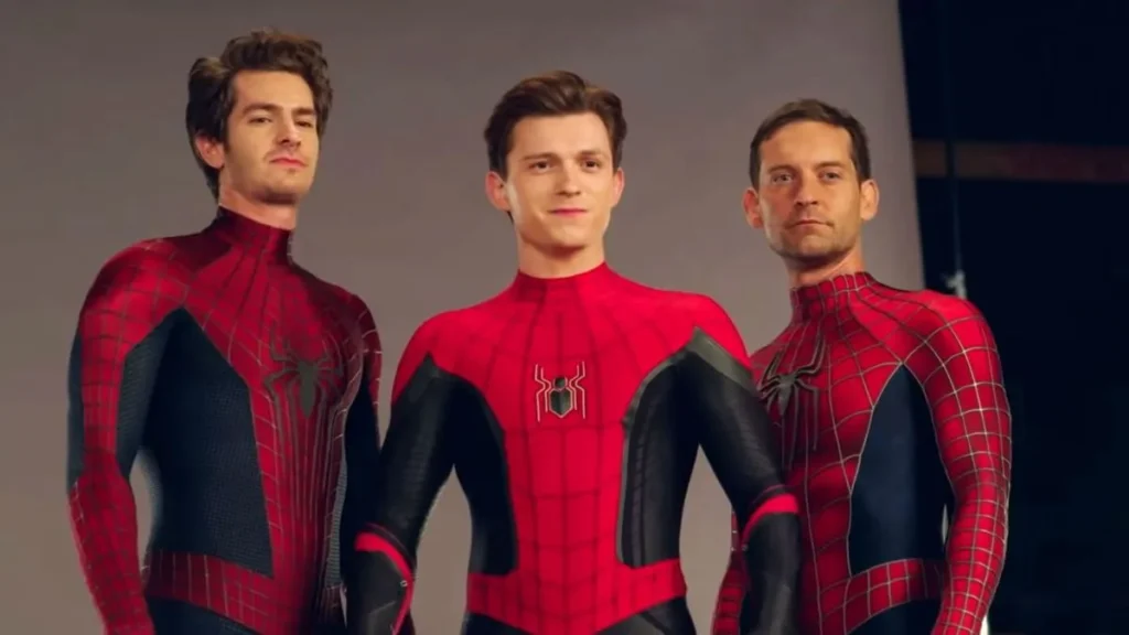 Andrew Garfield, Tom Holland e Tobey Maguire em Homem-Aranha Sem Volta Para Casa
