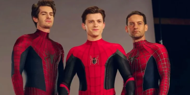 Andrew Garfield, Tom Holland e Tobey Maguire em Homem-Aranha Sem Volta Para Casa