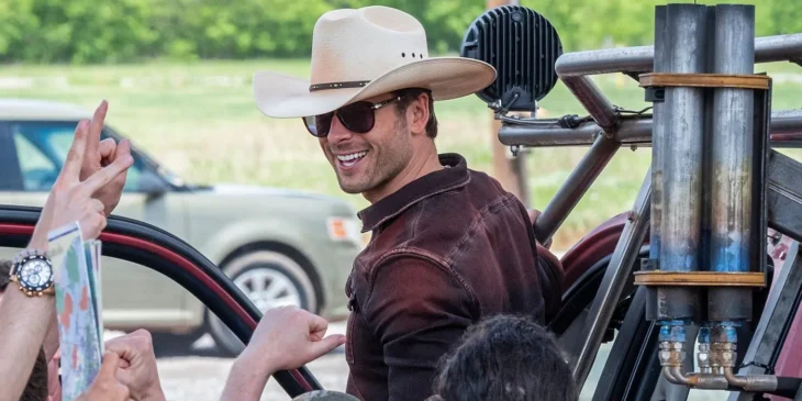 Glen Powell em Twisters