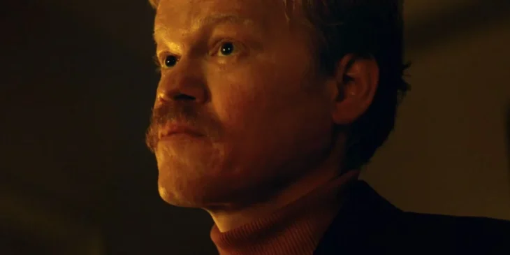 Jesse Plemons em Tipos de Gentileza