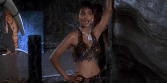 Flintstones-Halle-Berry