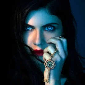 Alexandra Daddario em As Bruxas de Mayfair