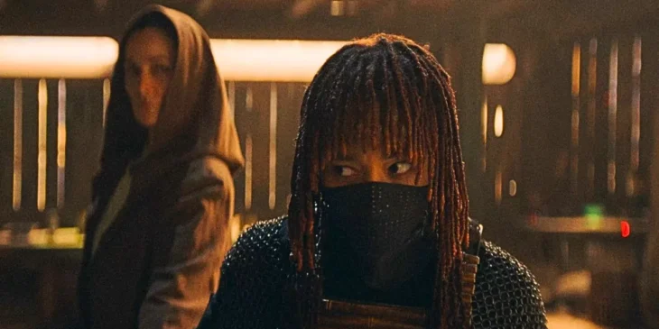 Amandla Stenberg e Carrie-Anne Moss em The Acolyte