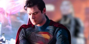 Superman e vilão misterioso