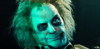Michael Keaton em Beetlejuice Beetlejuice