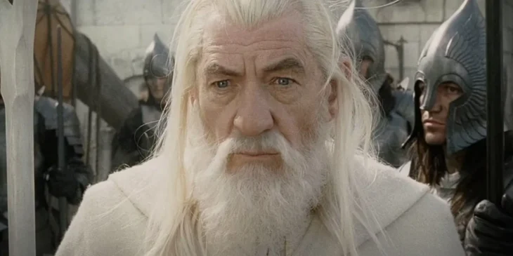 Ian McKellen como Gandalf