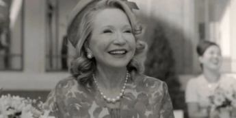 Agatha Desde Sempre | Debra Jo Rupp descreve experiência de maratonar MCU até Ultimato