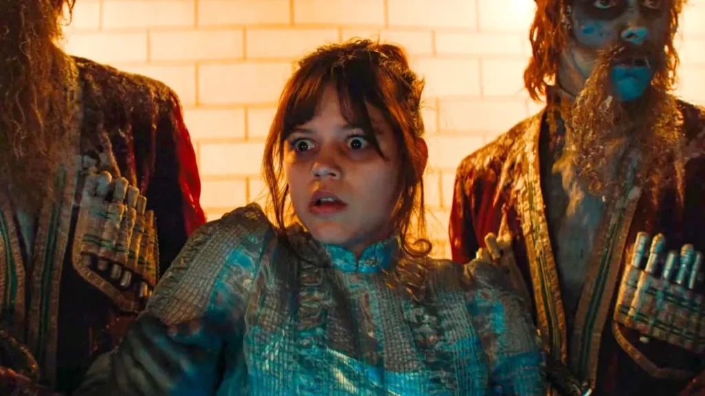 Jenna Ortega no filme Beetlejuice Beetlejuice