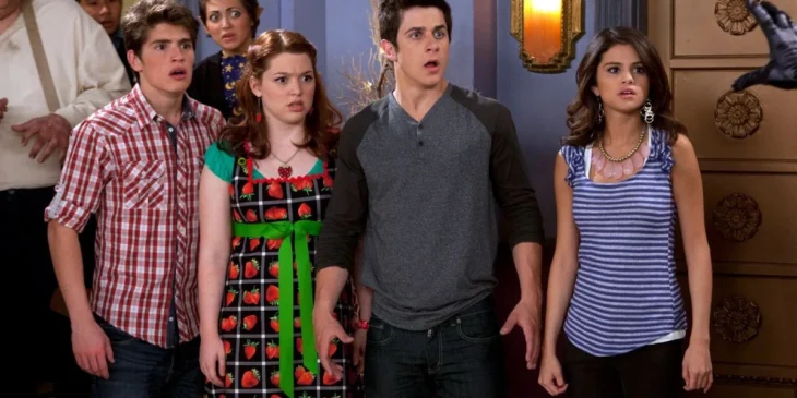 Os Feiticeiros de Waverly Place Gregg Sulkin no revival