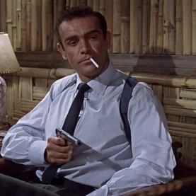 Sean Connery como James Bond