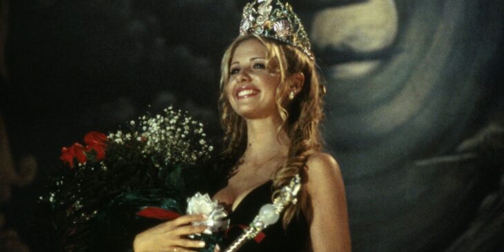 Sarah Michelle Gellar em Eu Sei O Que Vocês Fizeram no Verão Passado