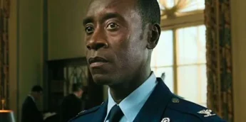 Don Cheadle como Rhodes em Invasão Secreta
