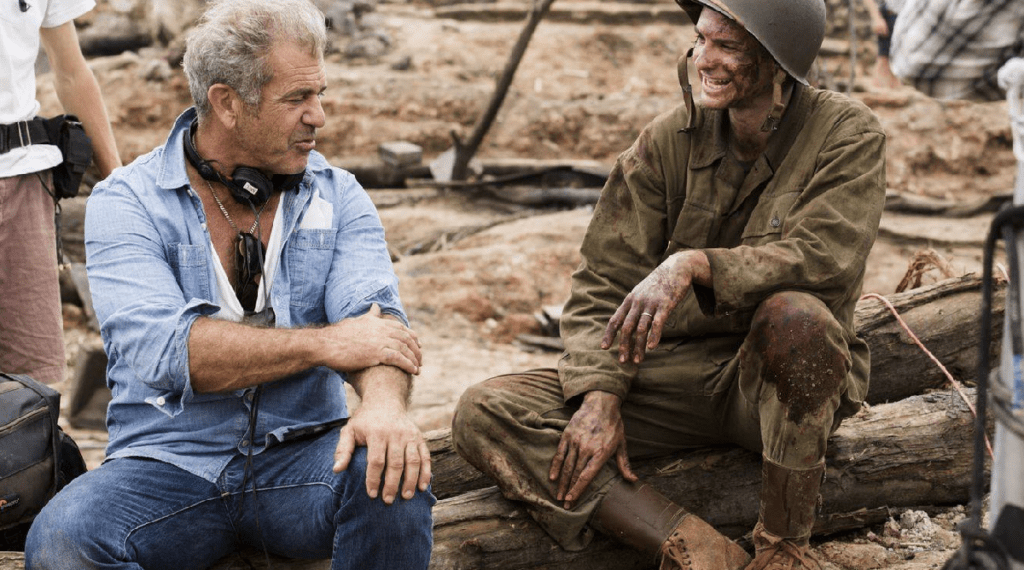 Andrew Garfield defende Mel Gibson: "Merece fazer filmes"
