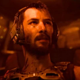 Keanu Reeves em Nível Secreto