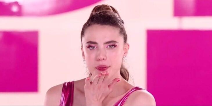 Margaret Qualley em A Substância