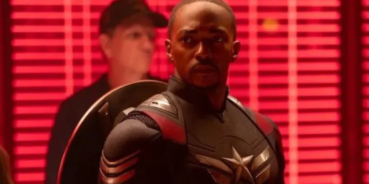 Anthony Mackie é Capitão América em Admirável Mundo Novo