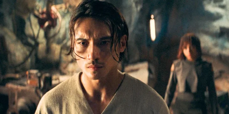 Manny Jacinto na série The Acolyte