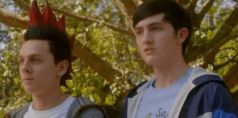 Cobra Kai pode ganhar derivado focado em Hawk e Demetri
