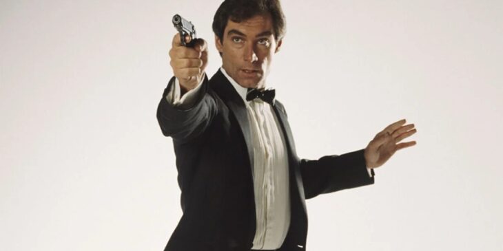 007 de Timothy Dalton