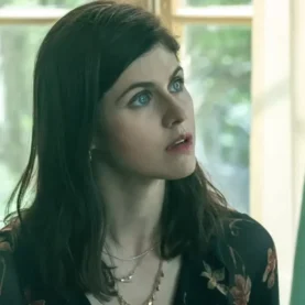 Alexandra Daddario de As Bruxas Mayfair