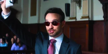 Charlie Cox em 3º episódio de Demolidor Renascido