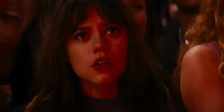 Jenna Ortega em Hurry Up Tomorrow