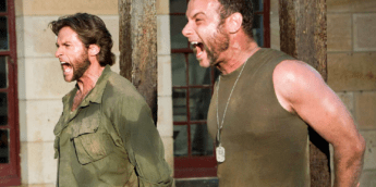 Wolverine e Dentes-de-Sabre juntos! Hugh Jackman e Liev Schreiber posam em foto