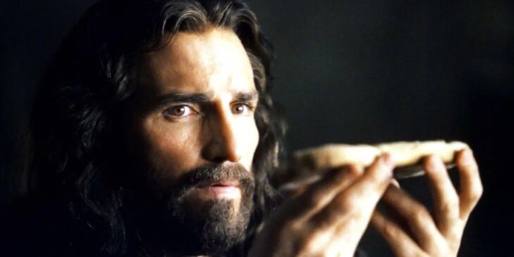 Jim Caviezel em A Paixão de Cristo