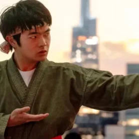 Ben Wang em Karatê Kid Lendas