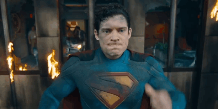 Superman luta contra Martelo de Boravia em teaser inédito