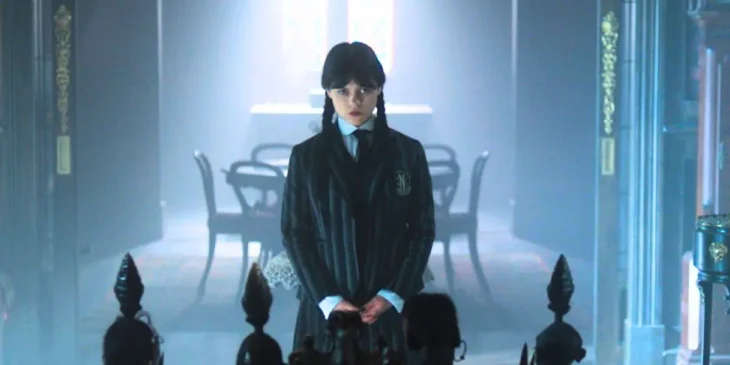 Jenna Ortega com visual de Wandinha em 2ª temporada
