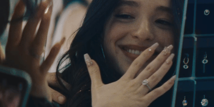 A Máscara da Morte Rubra: Mikey Madison substituirá Sydney Sweeney em filme da A24