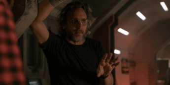 Diretor de Alien: Romulus confirma sondagens para Batman, Marvel e James Bond