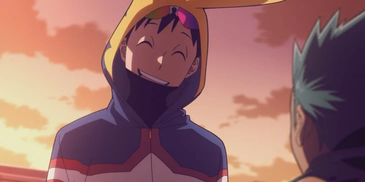 Koichi como The Crawler conversando com Kugisaki Soga em cena do Episódio 10 de My Hero Academia: Vigilantes