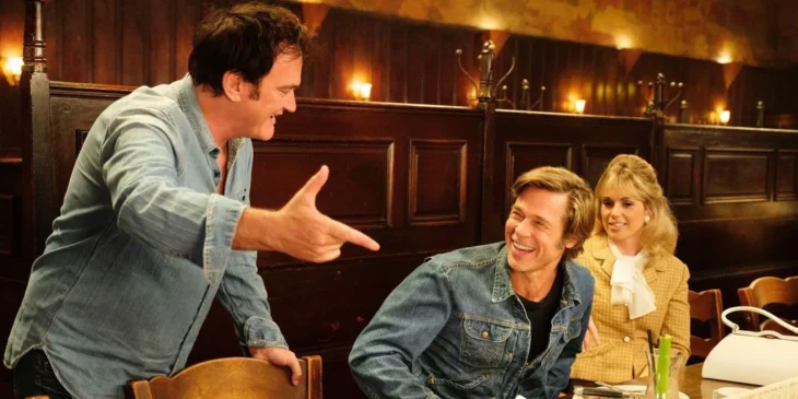 Quentin Tarantino no set de Era Uma Vez em... Hollywood