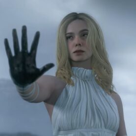 Elle Fanning em Death Stranding