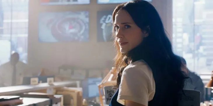 Rachel Brosnahan como Lois Lane em Superman