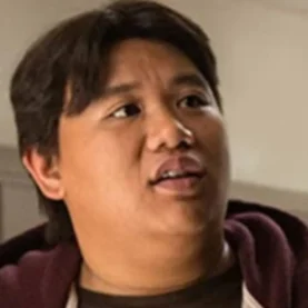 Jacob Batalon como Ned Leeds em Homem-Aranha