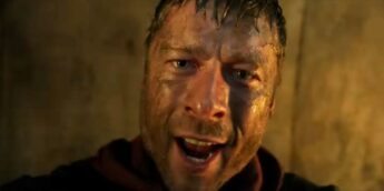 Glen Powell no filme O Concorrente