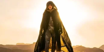 Paul Atreides caminhando em Arrakis em Duna