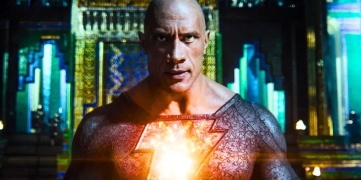 Dwayne Johnson trajado como Adão Negro em filme do DCEU