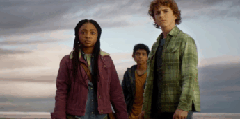 Percy Jackson: Disney+ anuncia início da produção da 3ª temporada com imagem inédita