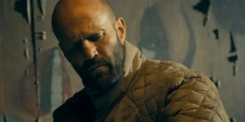 Jason Statham em Beekeeper: Rede de Vingança