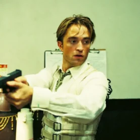 Robert Pattinson em Tenet