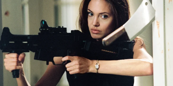 Angelina Jolie em Sr. e Sra. Smith
