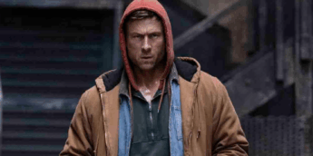O Concorrente, com Glen Powell, é adiado pela Paramount